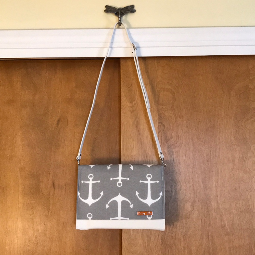 FOXY VIDA Anchors crossbody clutch diaper bag